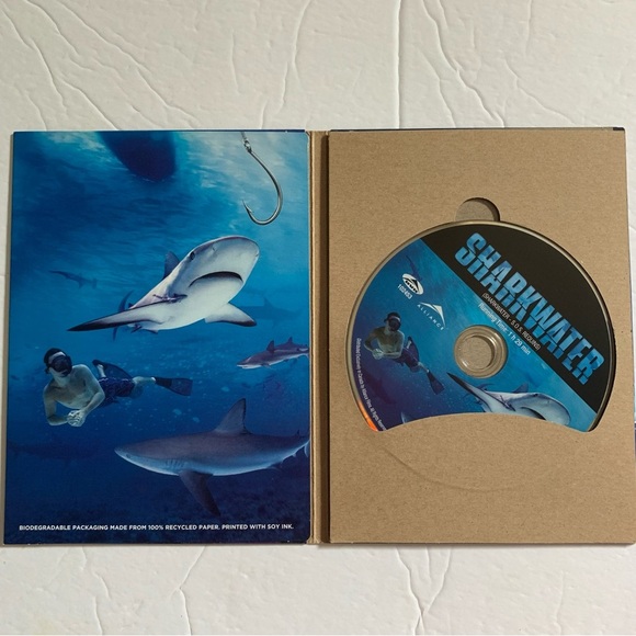 Shark Water, Disney Nature Oceans, Dynasties The Greatest of Their Kind DVDs - Picture 10 of 13